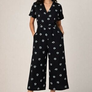 Bimba y Lola Jumpsuit Women’s Small Black Ditzy Floral Wide Leg Whimsy Feminine